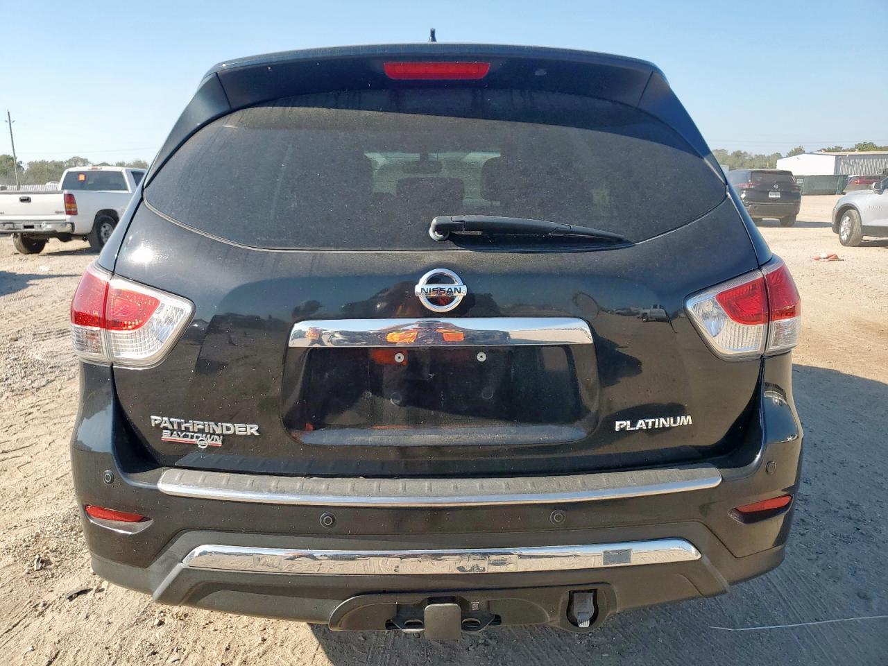 2015 Nissan Pathfinder S VIN: 5N1AR2MN0FC716668 Lot: 82472305