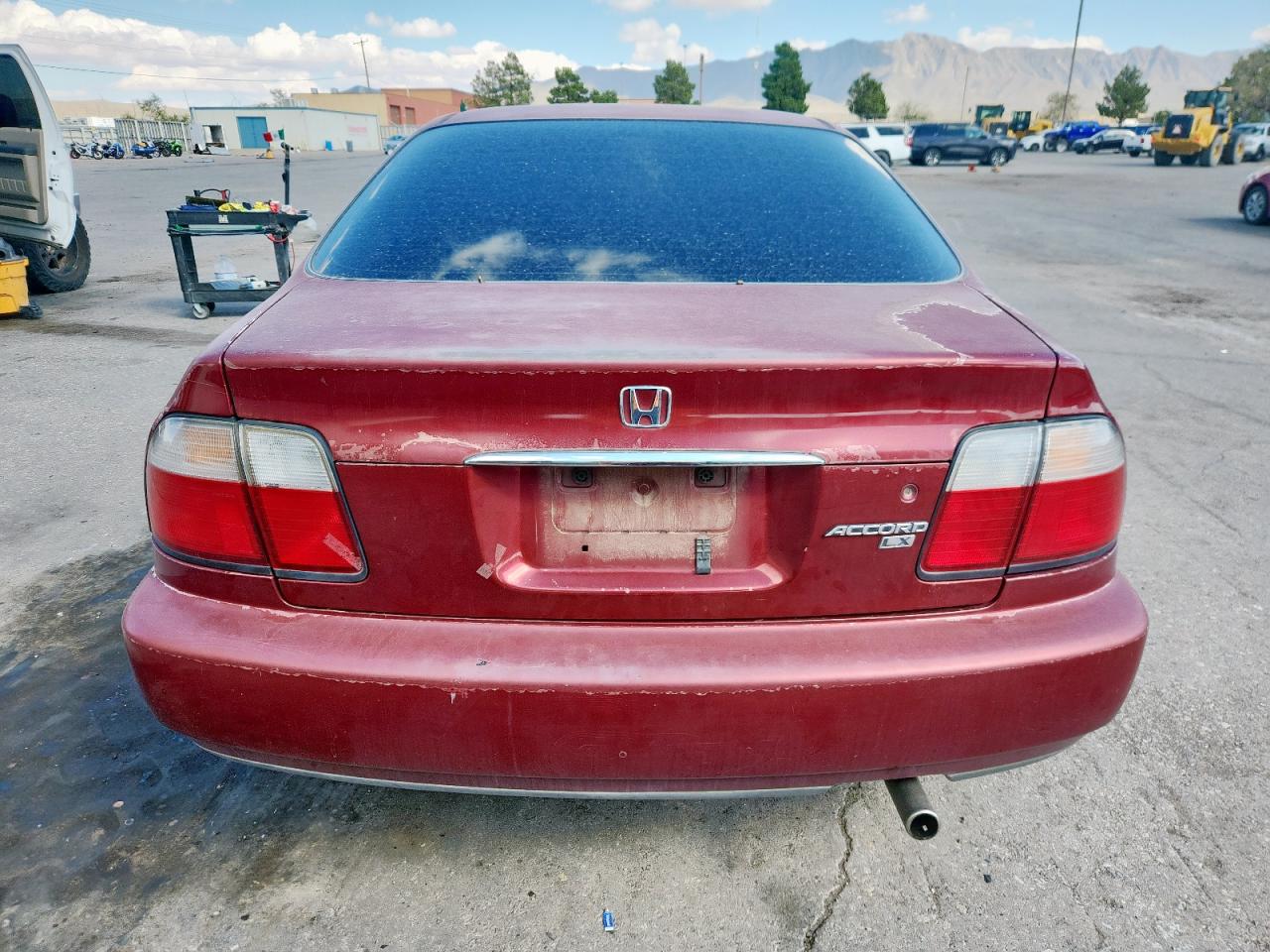 1996 Honda Accord Lx VIN: 1HGCD5638TA056011 Lot: 86280255