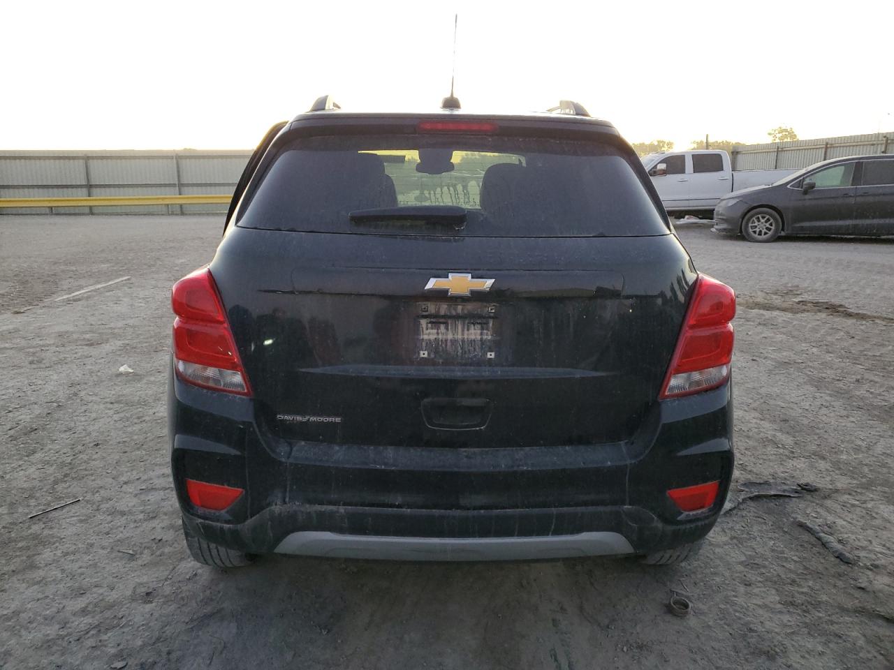 2021 Chevrolet Trax 1Lt VIN: KL7CJPSM9MB365884 Lot: 86989355