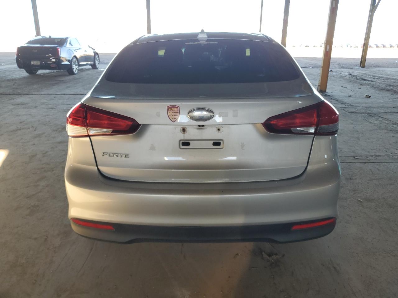 2018 Kia Forte Lx VIN: 3KPFL4A71JE248819 Lot: 85191085