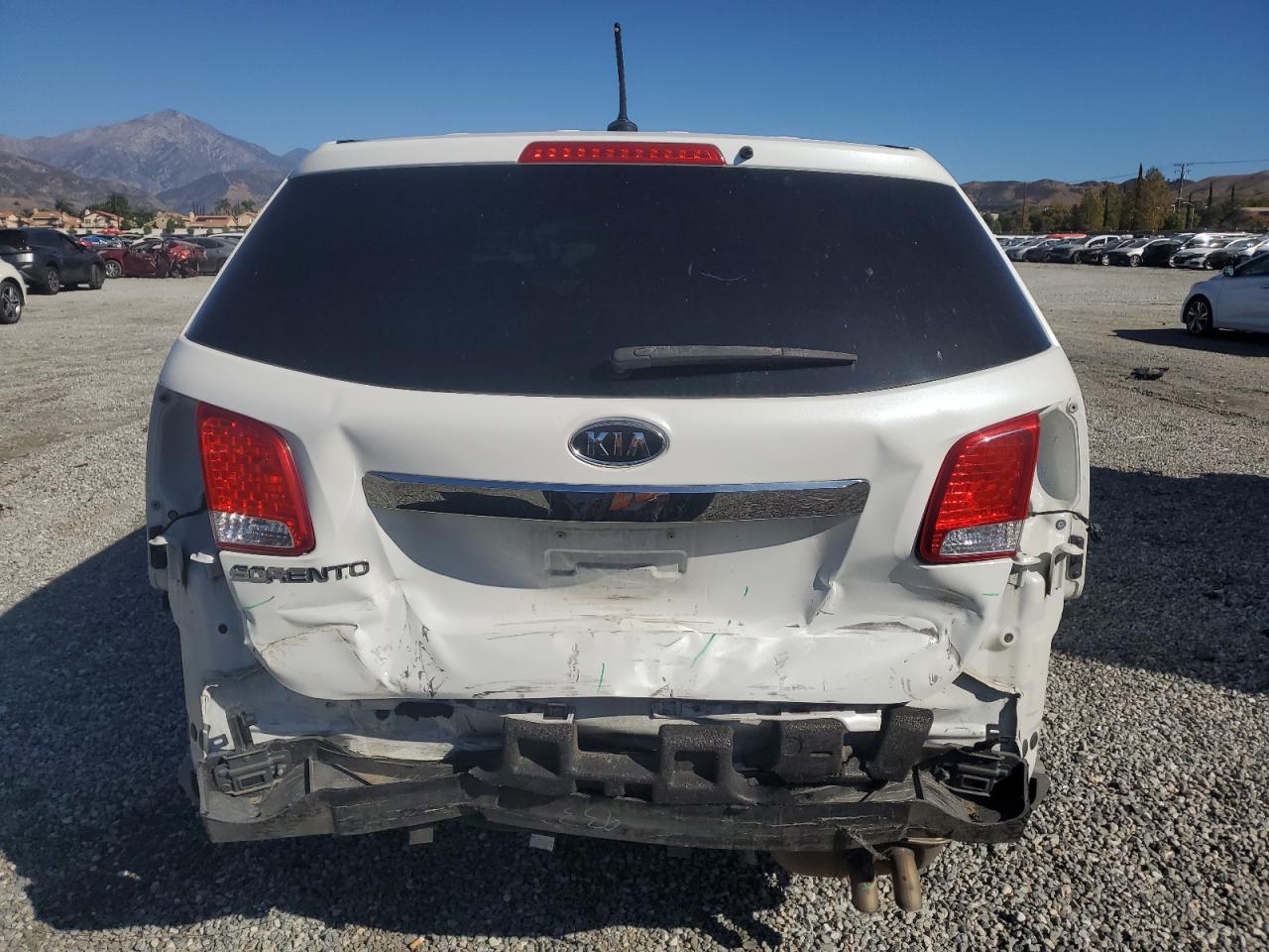 2012 Kia Sorento Base VIN: 5XYKT3A16CG214725 Lot: 86900885