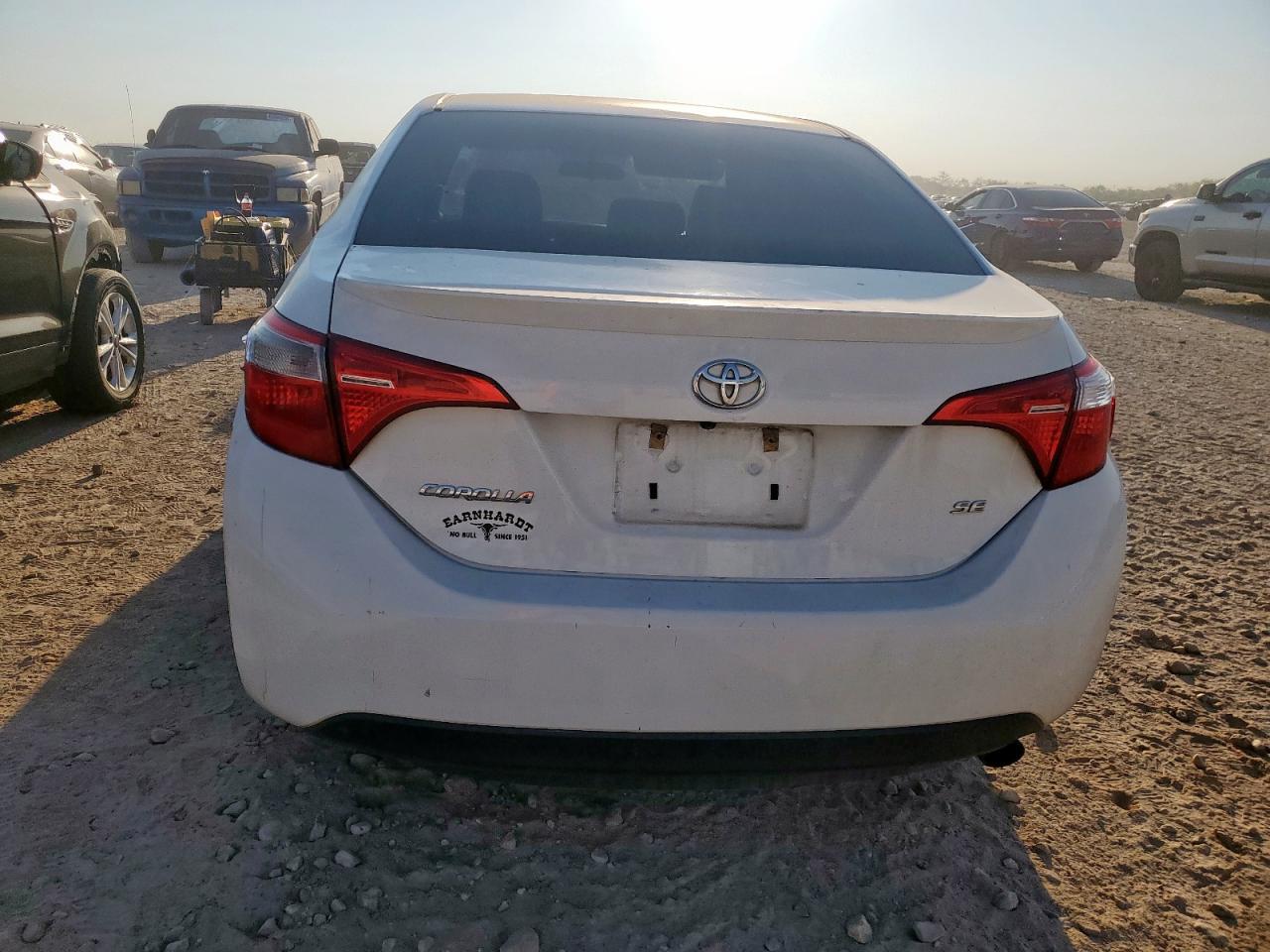 2015 Toyota Corolla L VIN: 5YFBURHE3FP297930 Lot: 84423855