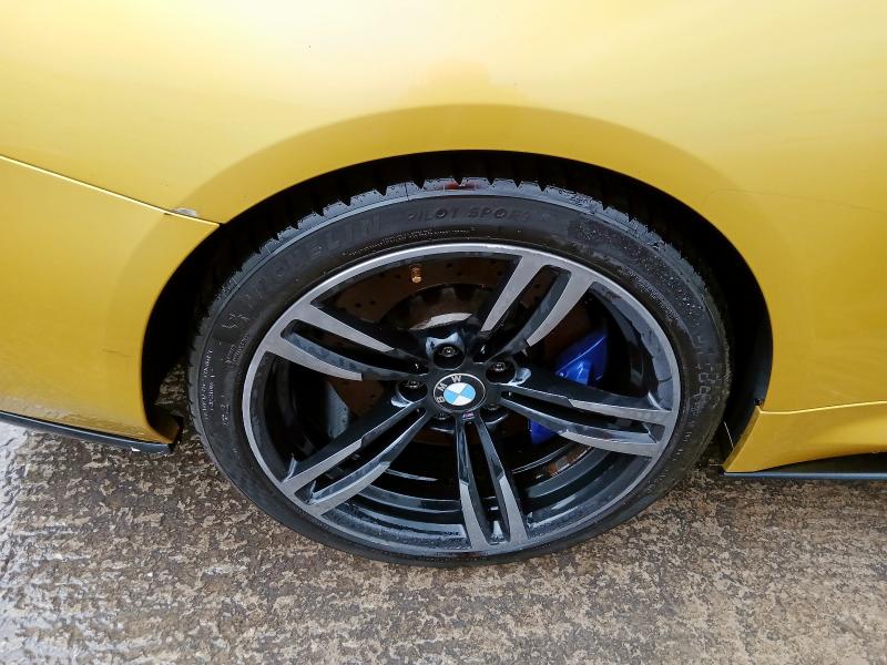 2015 BMW M4 S-A 
