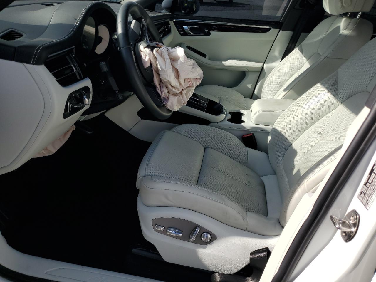 2023 Porsche Macan Base VIN: WP1AA2A54PLB16204 Lot: 85569245