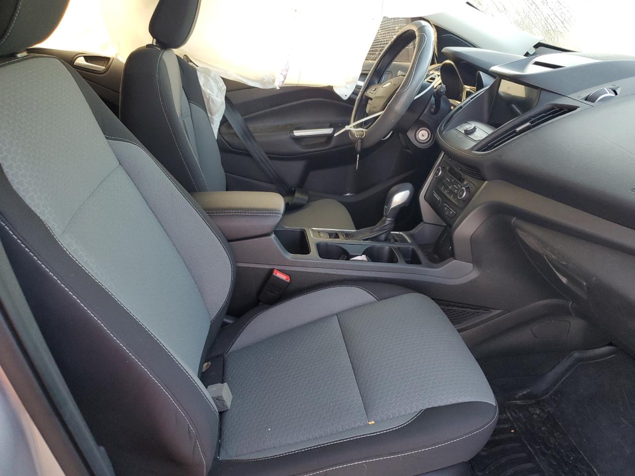 2018 Ford Escape Se VIN: 1FMCU0GD0JUC03860 Lot: 82397585