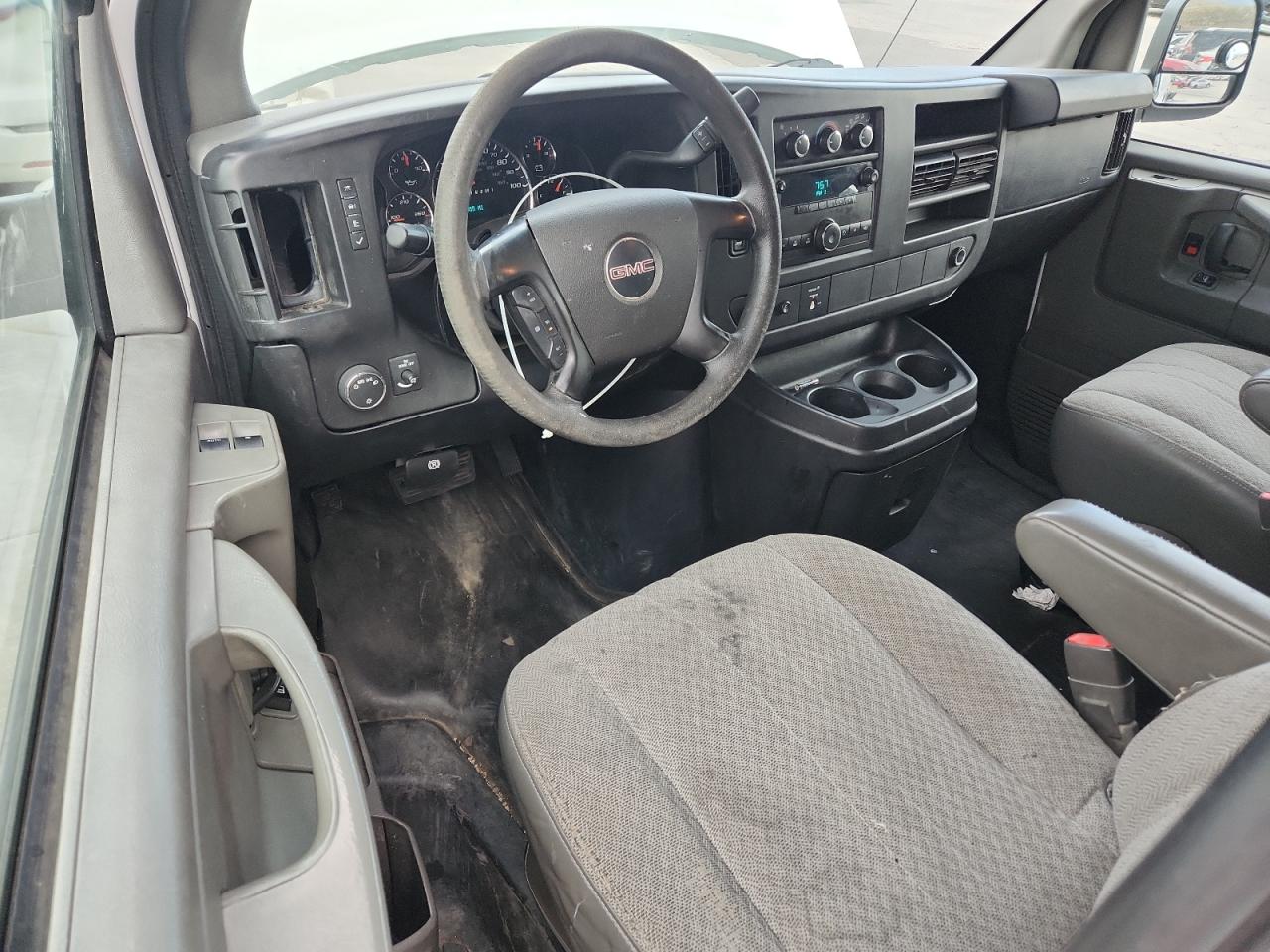 2014 GMC Savana Utility / Service Van VIN: 1GTW7FCA8E1902071 Lot: 89806215