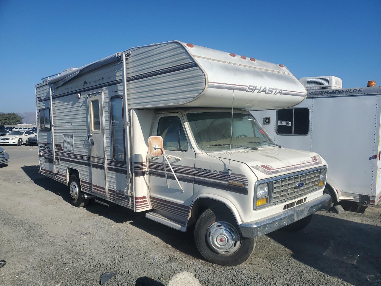 FORD ALL Models 1988. Lot# 86901475. VIN 1FDKE30G2JHB71470. Photo 1