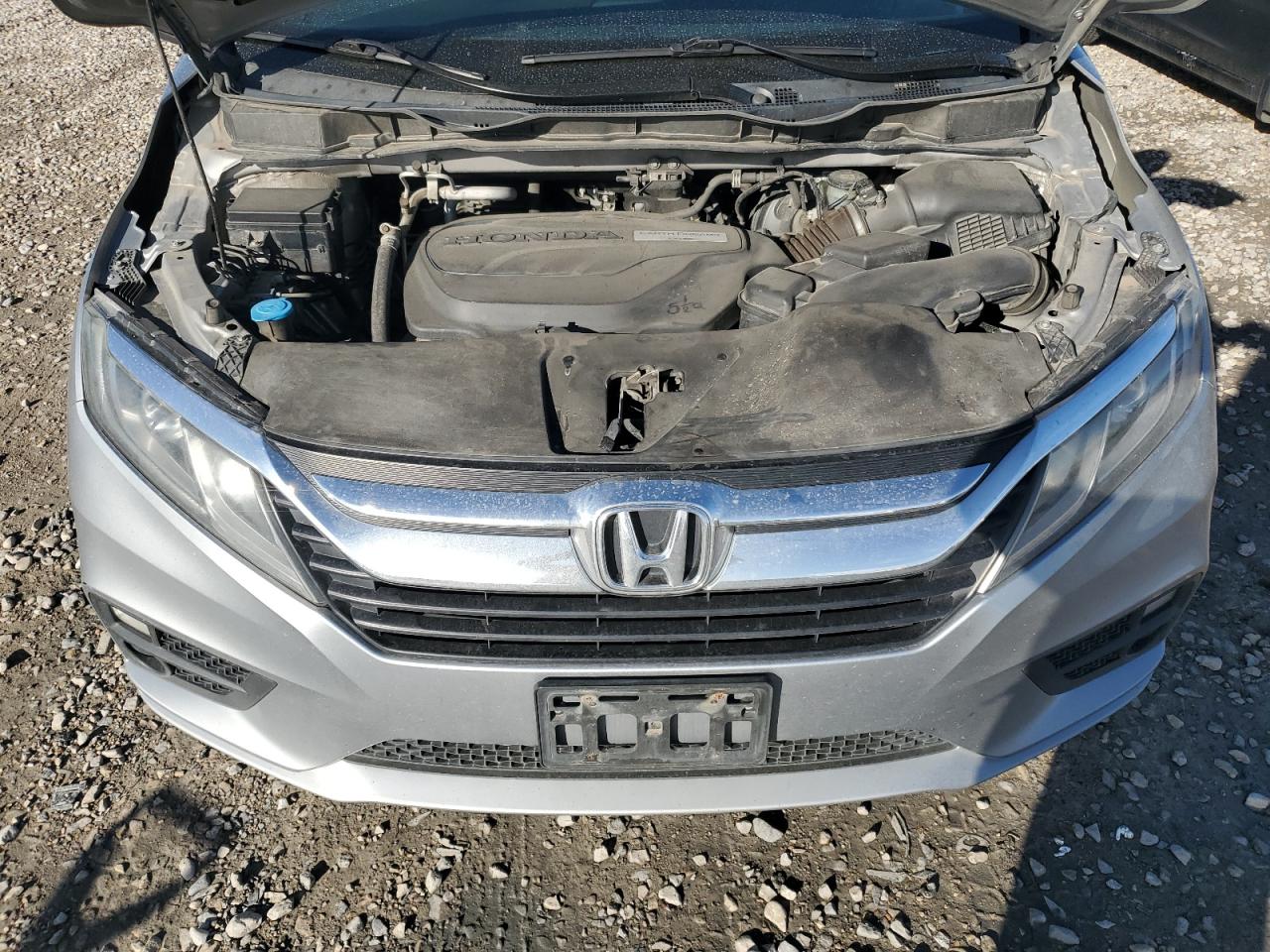 2018 Honda Odyssey Lx VIN: 5FNRL6H22JB100093 Lot: 84522455