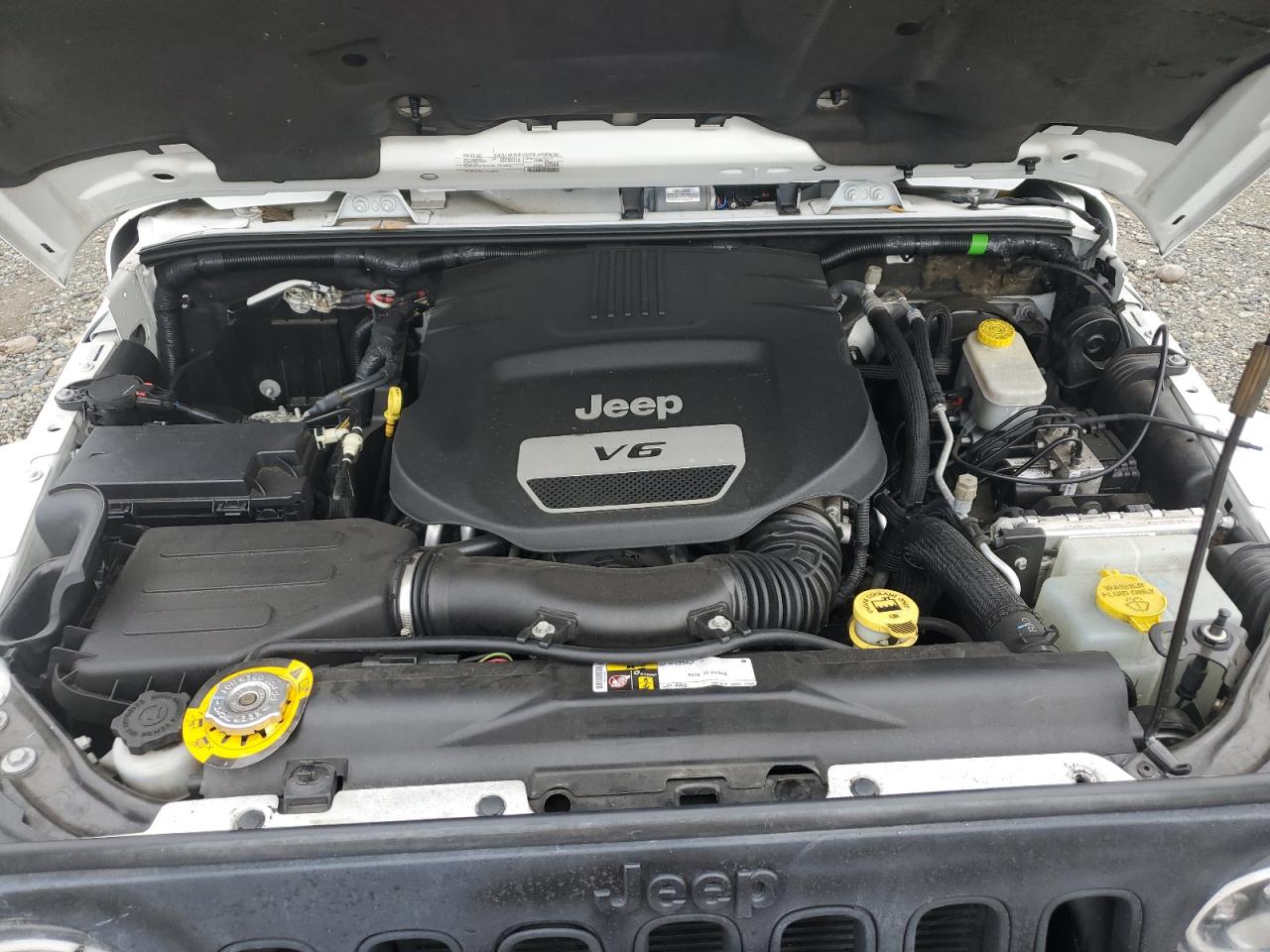 2016 Jeep Wrangler Unlimited Sahara VIN: 1C4BJWEG3GL156122 Lot: 86220365