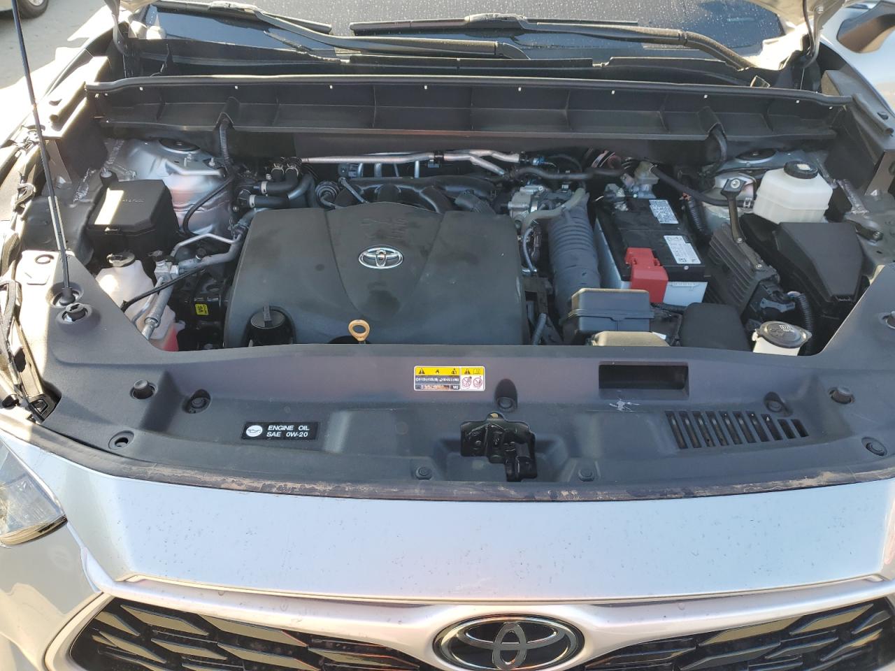 2022 Toyota Highlander Xle VIN: 5TDGZRBH4NS583933 Lot: 90828875