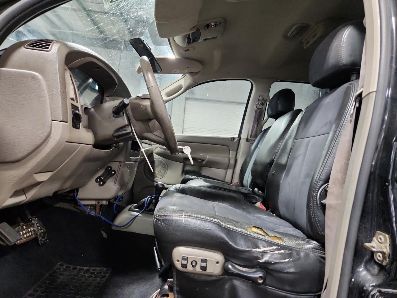 2005 Dodge Ram 1500 St VIN: 1D7HU18D45S203821 Lot: 85184995