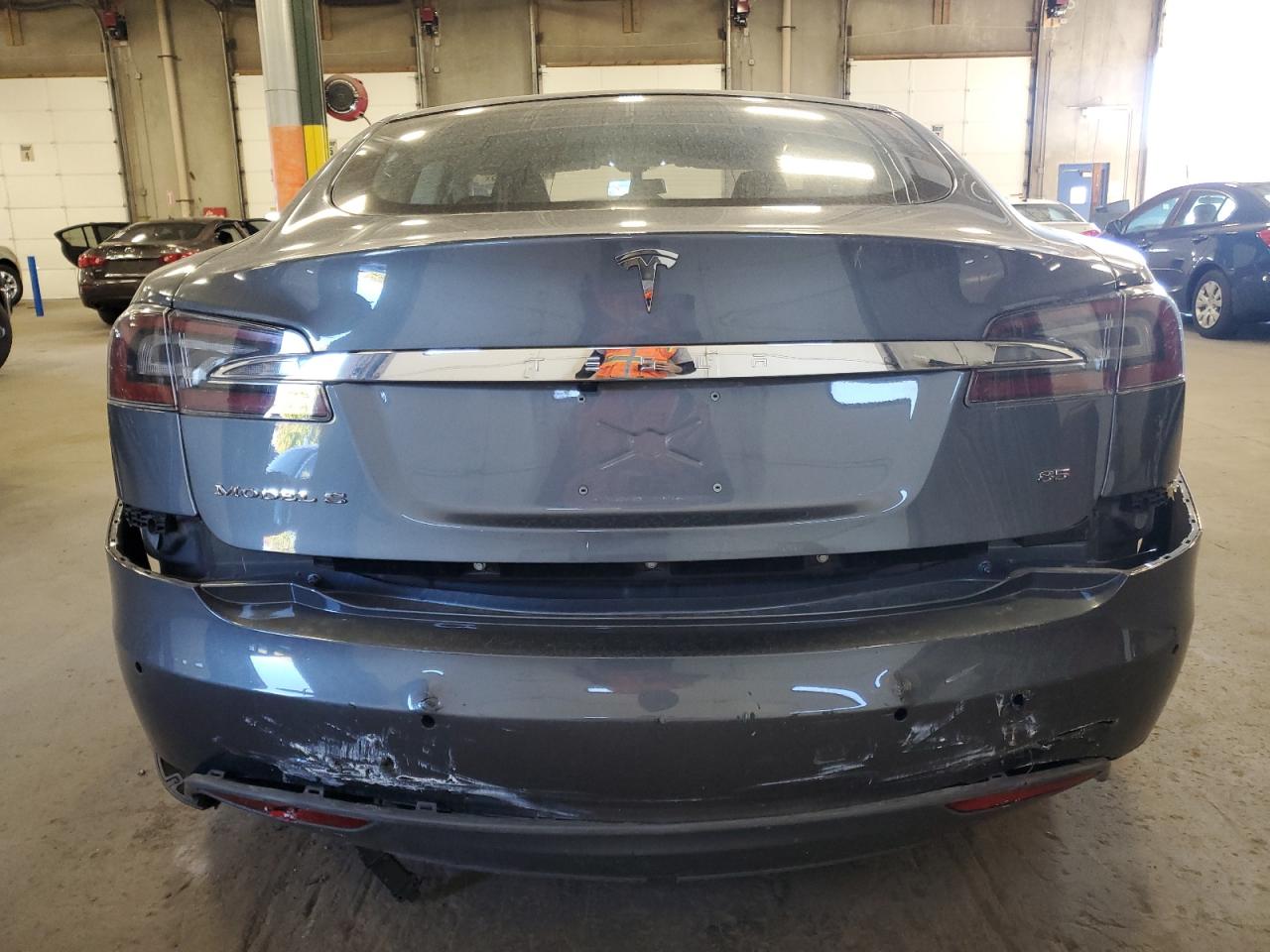 2013 Tesla Model S VIN: 5YJSA1DN1DFP22487 Lot: 82424785