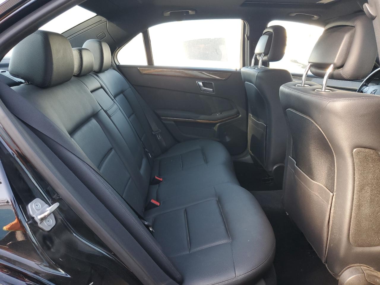 2011 Mercedes-Benz E 350 VIN: WDDHF5GB6BA422802 Lot: 85852555