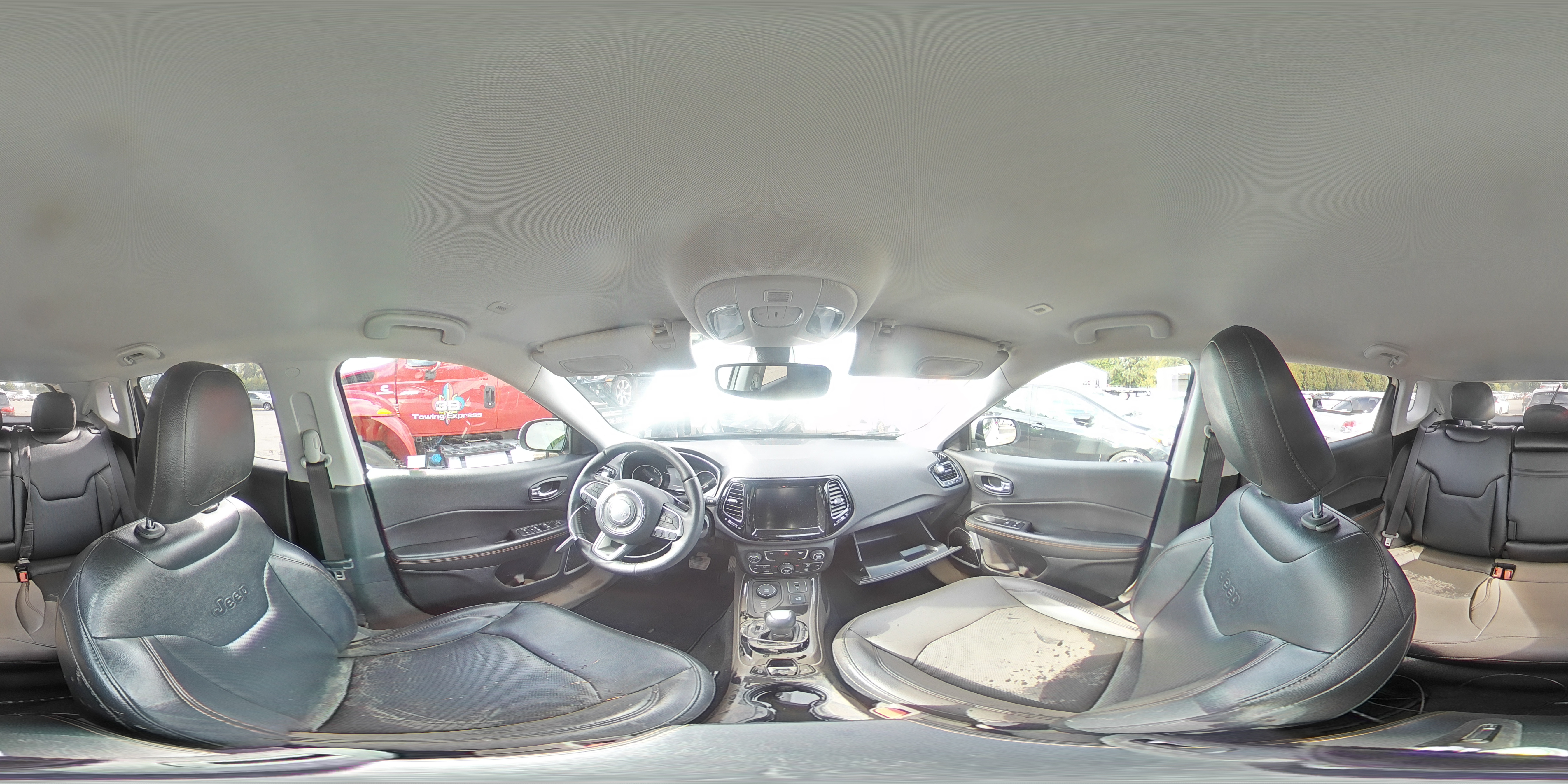 2018 Jeep Compass Limited VIN: 3C4NJDCB8JT373024 Lot: 82529385