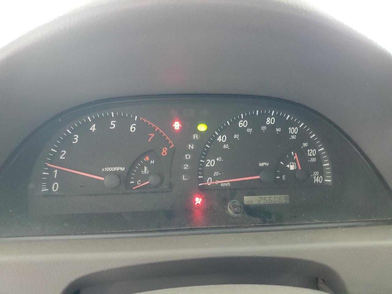 2004 Toyota Camry Le VIN: 4T1BE32K24U854749 Lot: 86070235