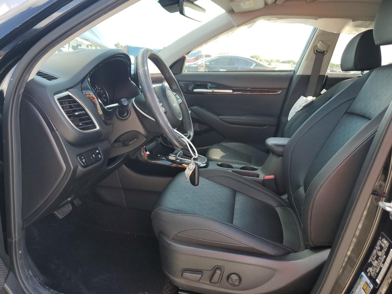 2023 Kia Seltos Sx VIN: KNDETCA25P7357786 Lot: 85652075