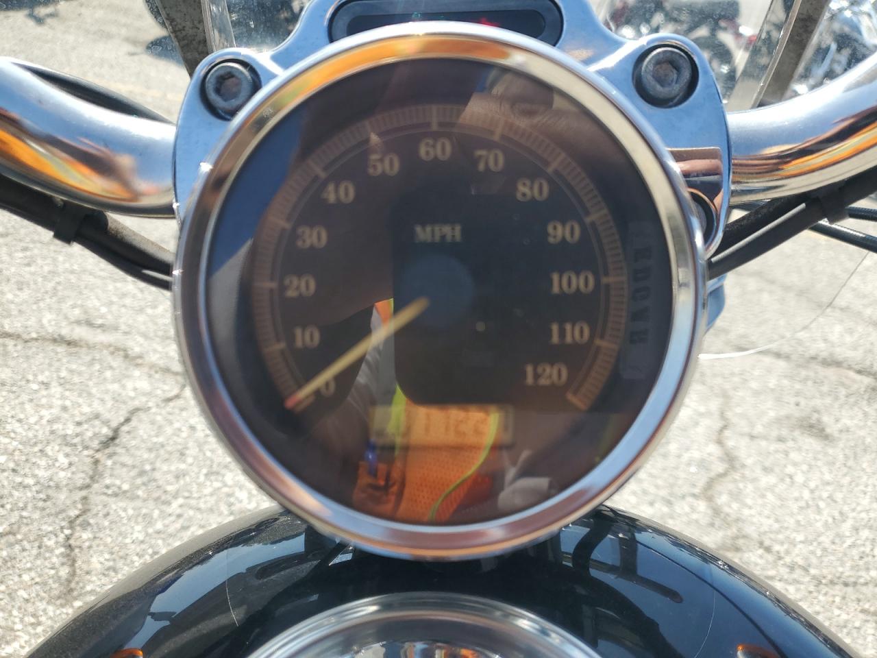 2008 Harley-Davidson Xl1200 C VIN: 1HD1CT3398K422480 Lot: 80699525