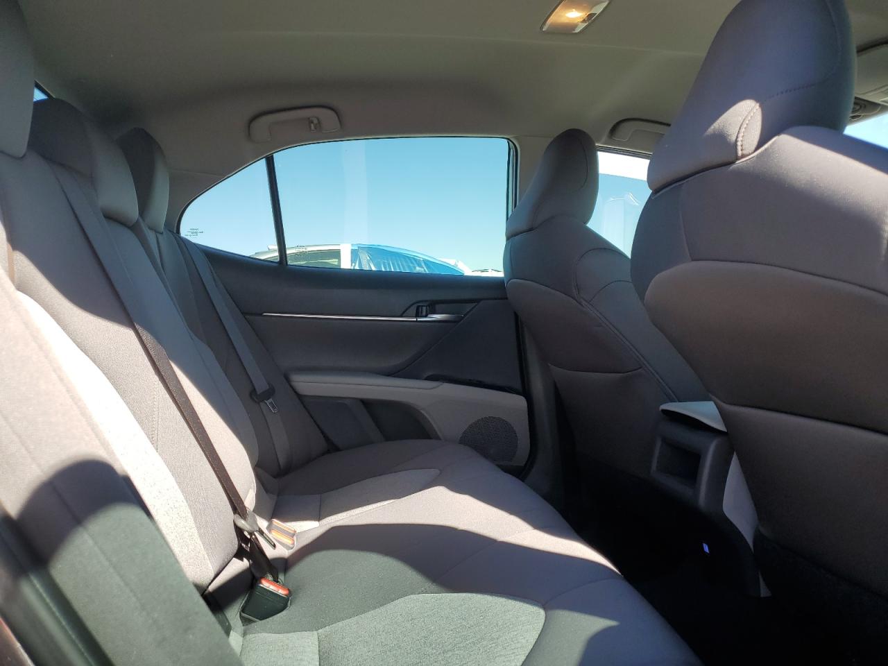 2020 Toyota Camry Le VIN: 4T1L11AK9LU992891 Lot: 85856705