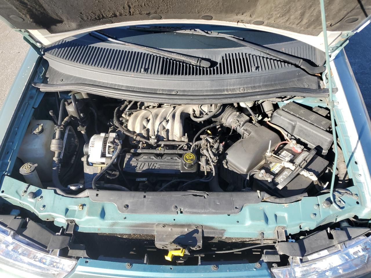 1998 Ford Windstar Wagon VIN: 2FMZA51U8WBE22653 Lot: 80886075