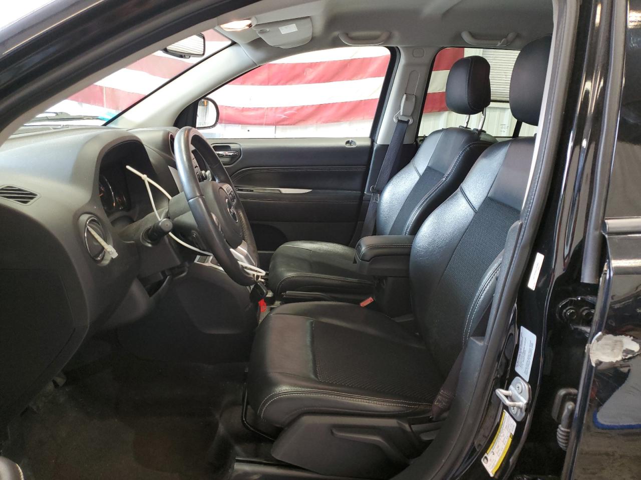 2017 Jeep Compass Latitude VIN: 1C4NJDEB8HD191854 Lot: 82709105