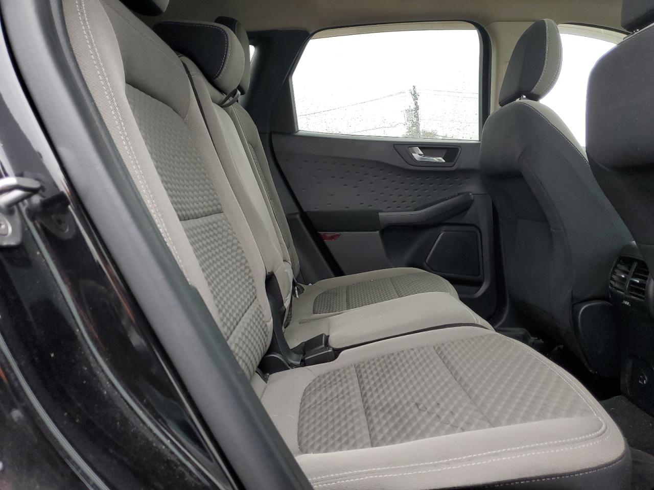 2020 Ford Escape Se VIN: 1FMCU9G6XLUC28158 Lot: 85687875