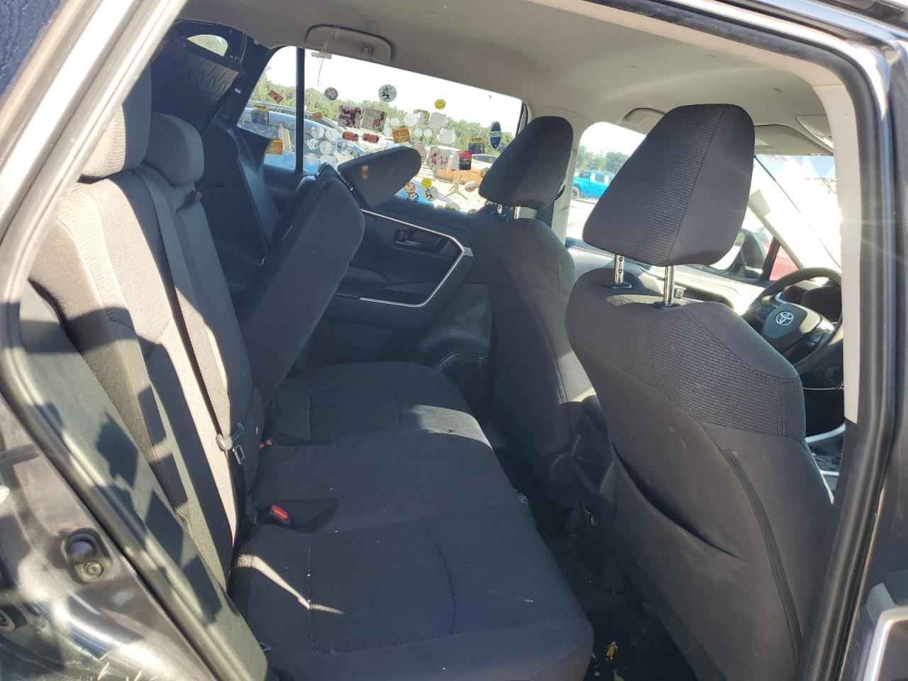 2019 Toyota Rav4 Le VIN: 2T3H1RFV9KW005493 Lot: 82516355