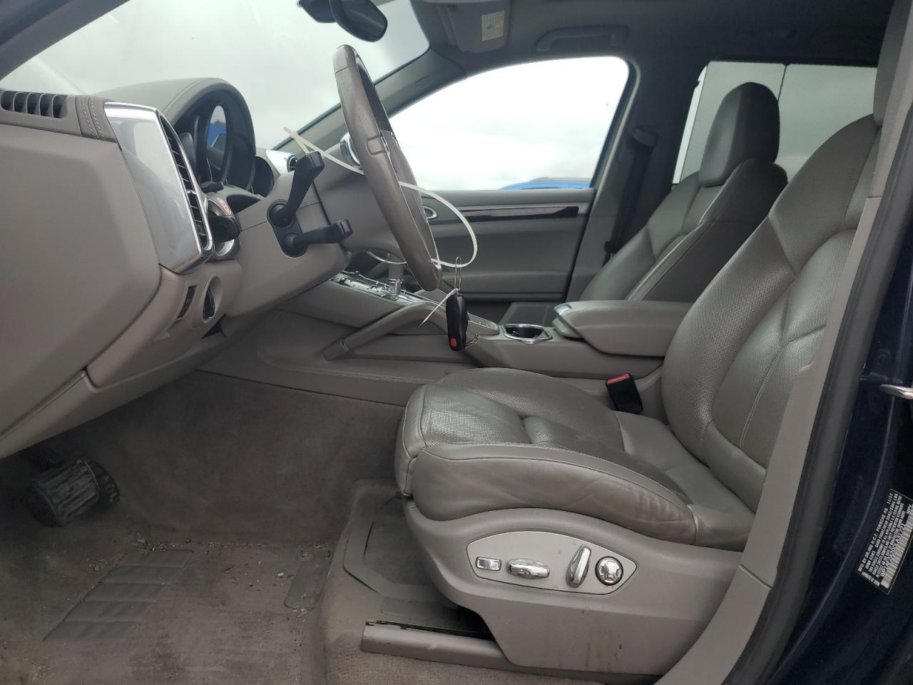 2013 Porsche Cayenne VIN: WP1AF2A20DLA31721 Lot: 82729535