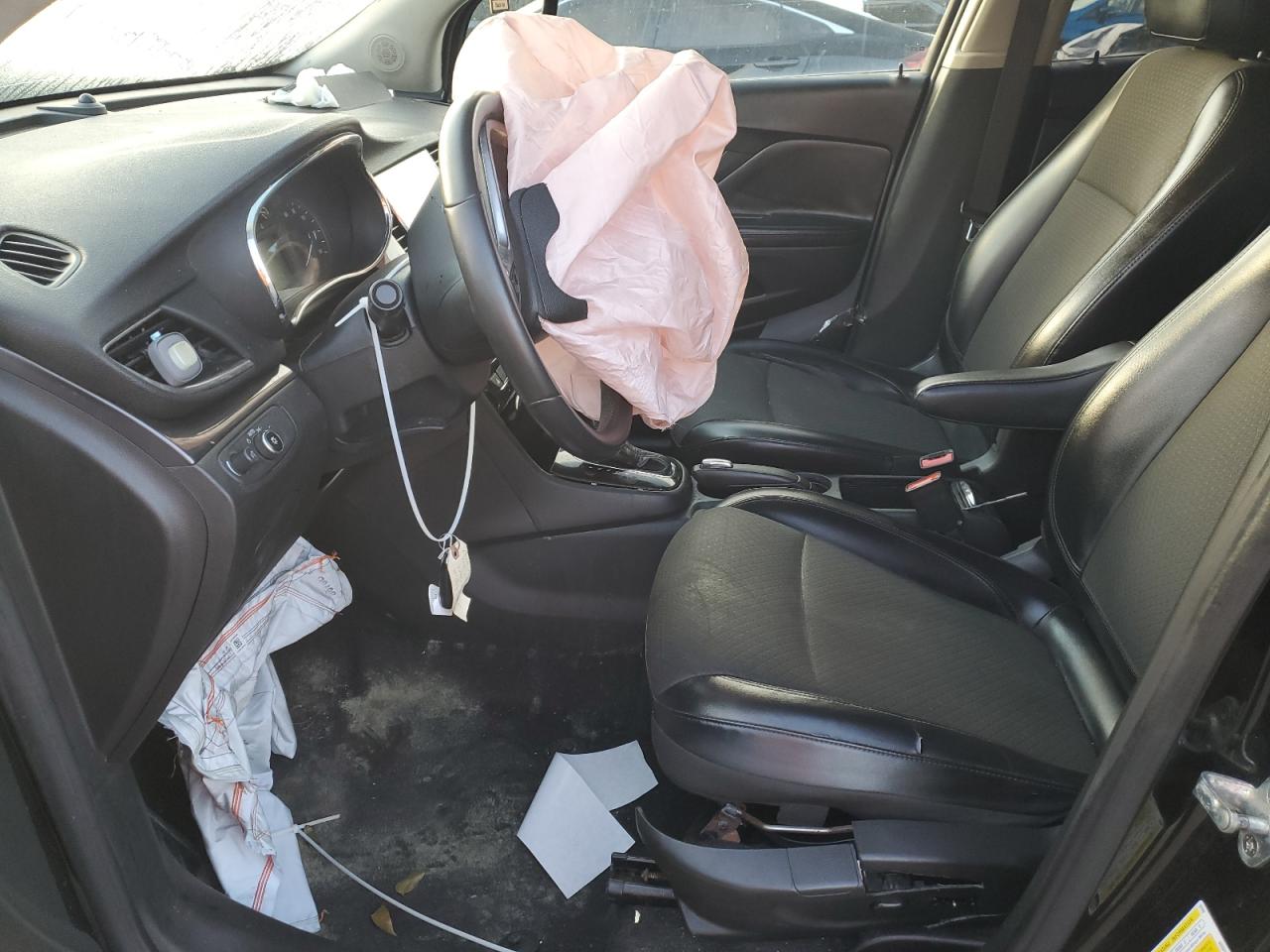 2021 Buick Encore Preferred VIN: KL4CJASB3MB323977 Lot: 85553055