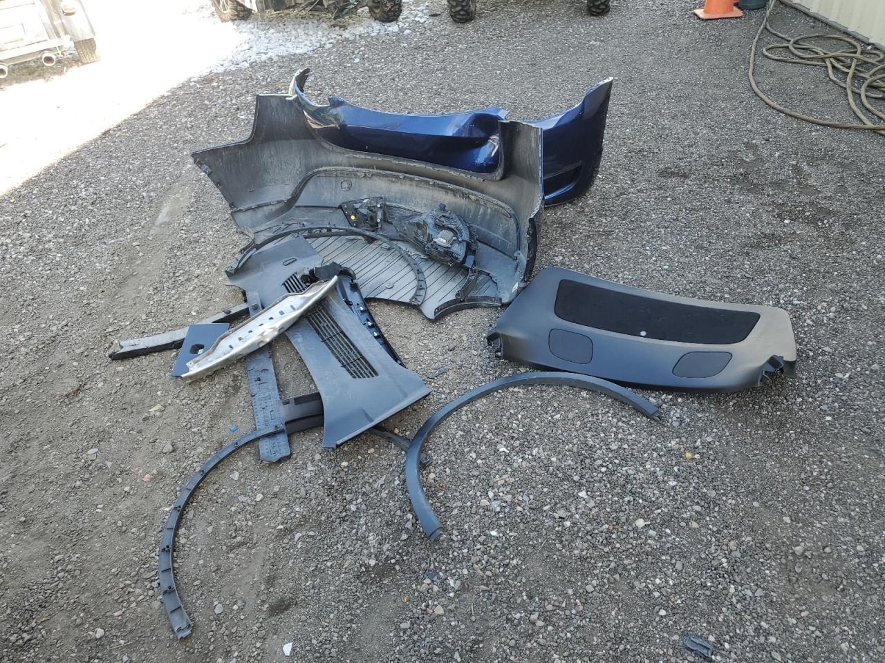 2023 Tesla Model Y VIN: 7SAYGDEF1PF600317 Lot: 84543275