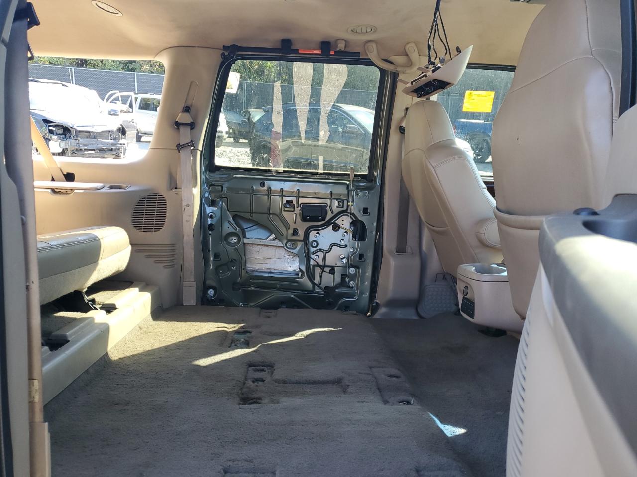 2001 Ford Excursion Limited VIN: 1FMNU43S51EB53410 Lot: 84767495