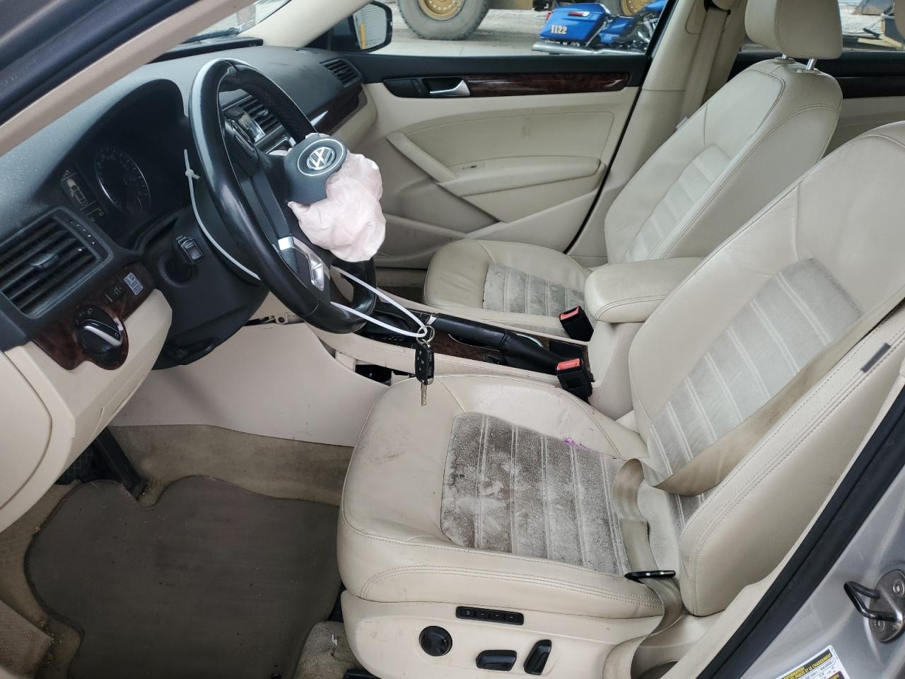 2013 Volkswagen Passat Sel VIN: 1VWCN7A32DC122456 Lot: 86536755