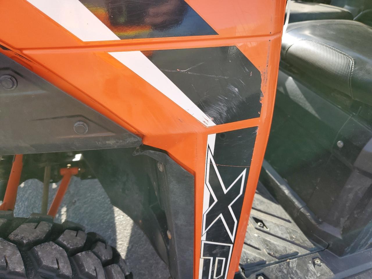 2019 Polaris Ranger Xp 900 Eps VIN: 4XARTE871K8515680 Lot: 82708055