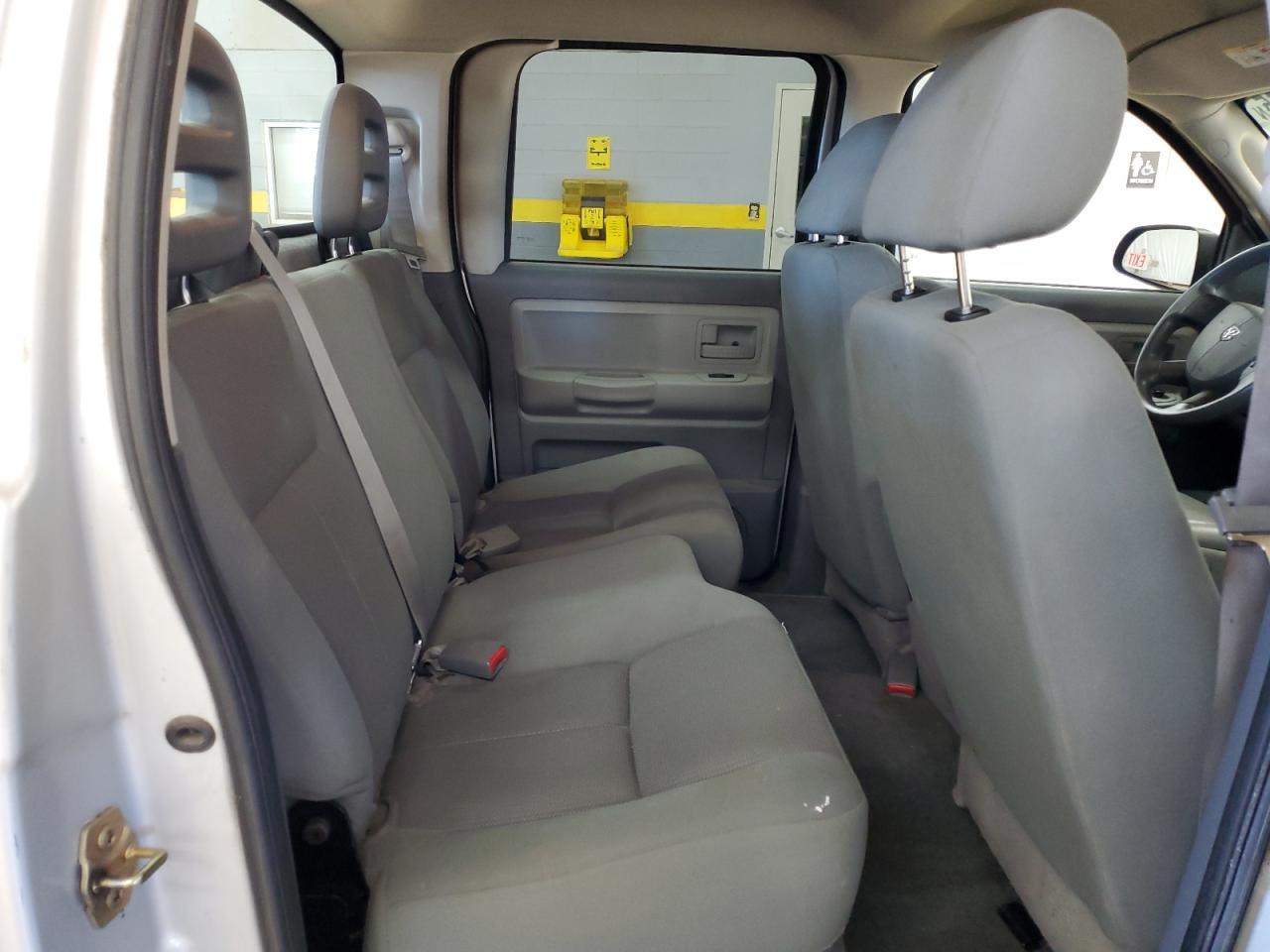 2005 Dodge Dakota Quad Slt VIN: 1D7HW48N85S306003 Lot: 86598565