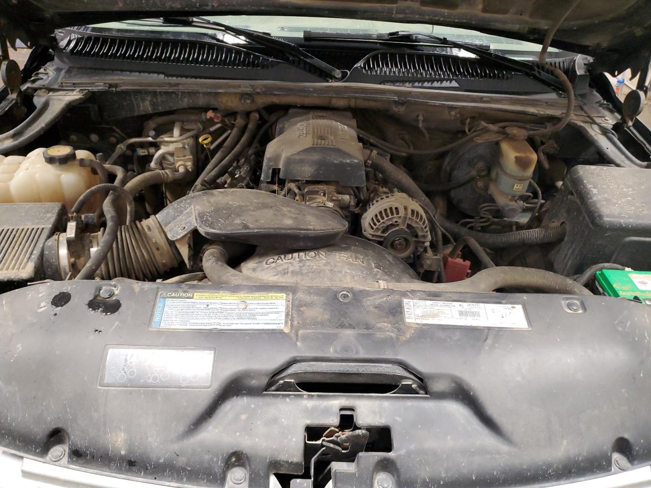 2000 Chevrolet Suburban K1500 VIN: 3GNFK16T1YG134140 Lot: 86162725