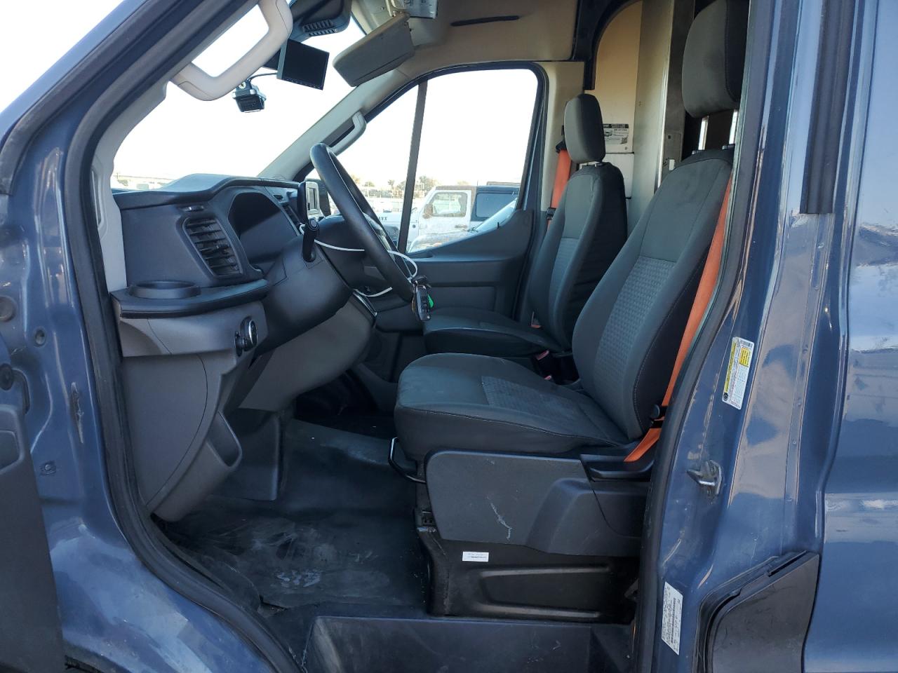 2020 Ford Transit T-250 VIN: 1FTBR3X85LKA72476 Lot: 85395275