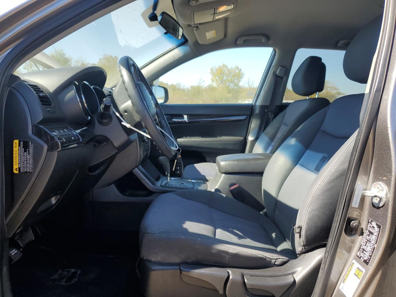 2012 Kia Sorento Base VIN: 5XYKTDA26CG225240 Lot: 84413805