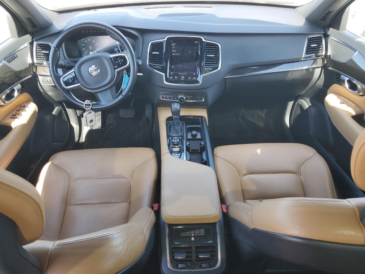 2018 Volvo Xc90 T6 VIN: YV4A22PK8J1204555 Lot: 84400535