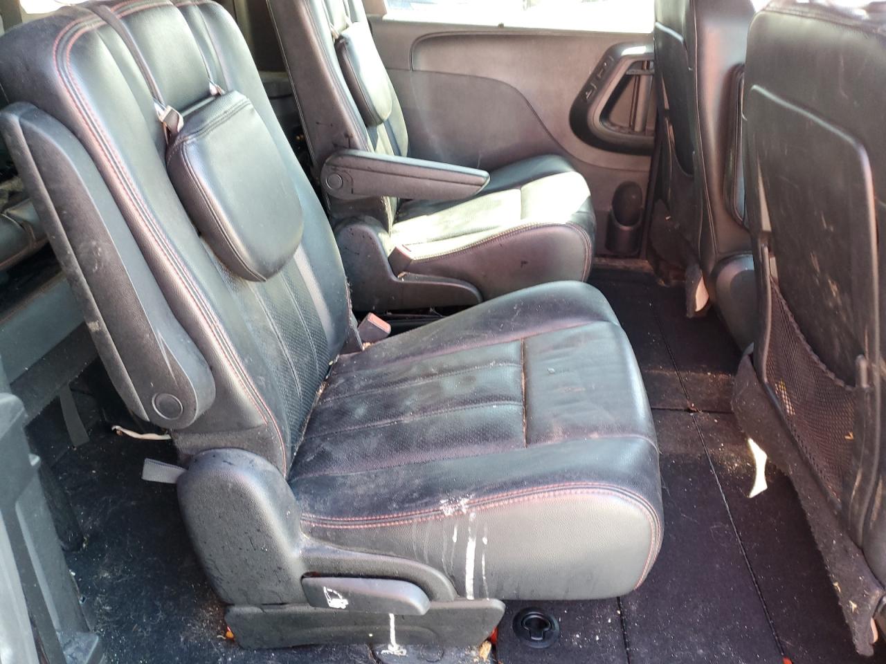 2013 Dodge Grand Caravan R/T VIN: 2C4RDGEG4DR587549 Lot: 85902185