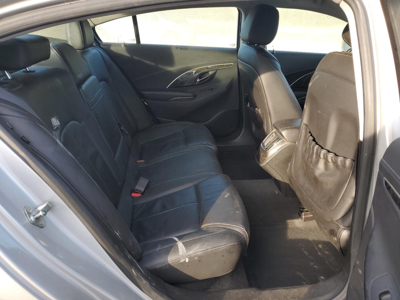 2015 Buick Lacrosse VIN: 1G4GB5G38FF152373 Lot: 84816975