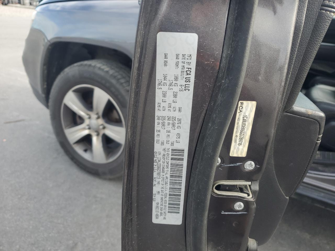 2016 Jeep Compass Latitude VIN: 1C4NJDEB6GD789715 Lot: 85895525