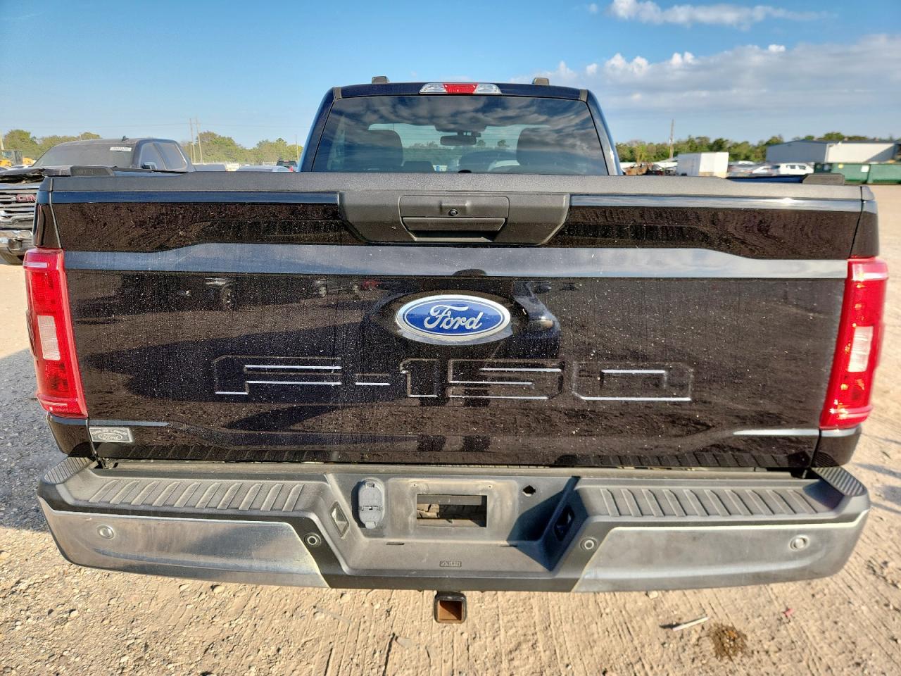 2021 Ford F150 VIN: 1FTMF1C54MKE23302 Lot: 85829395