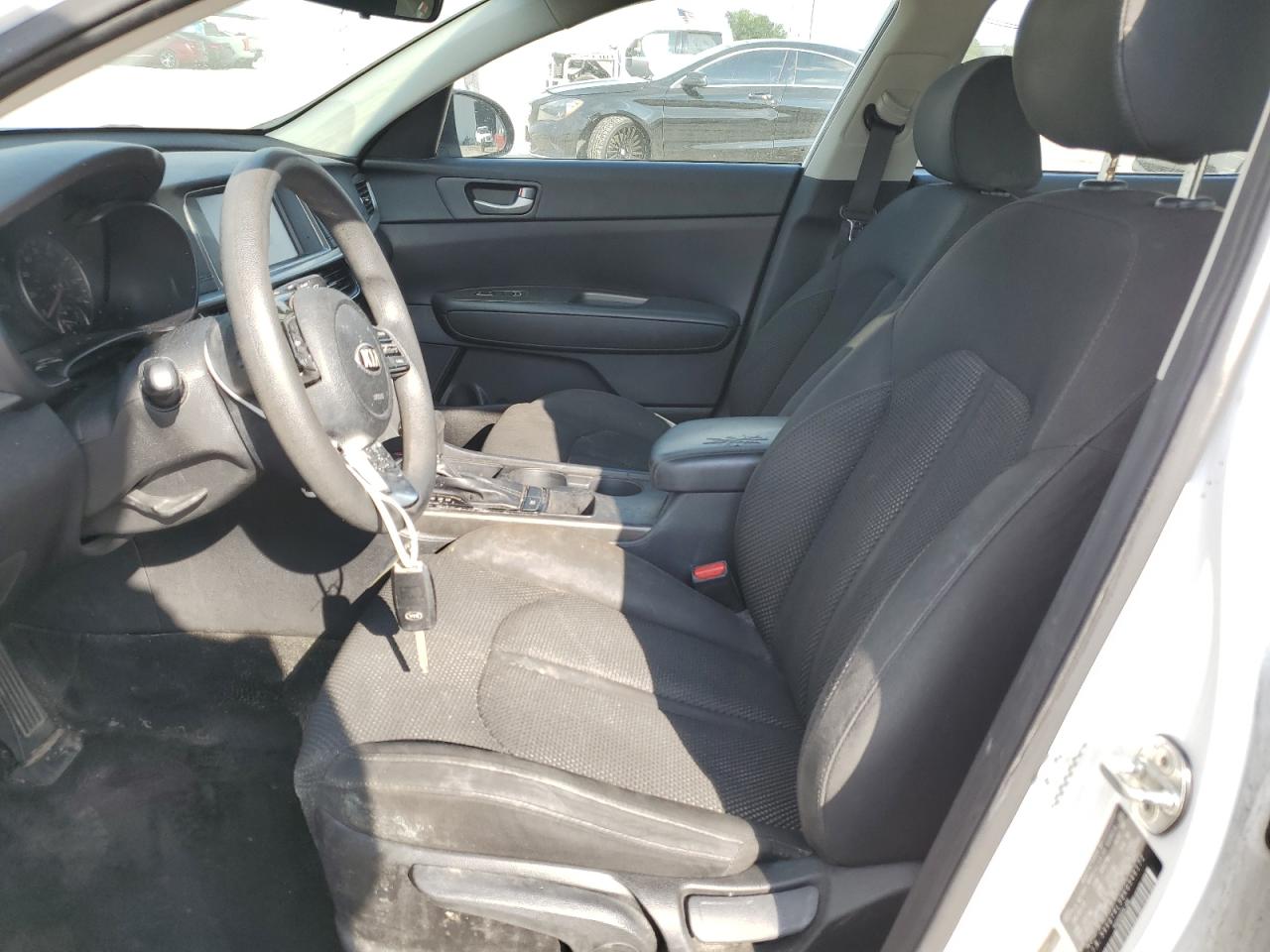 2019 Kia Optima Lx VIN: 5XXGT4L38KG346172 Lot: 84521065