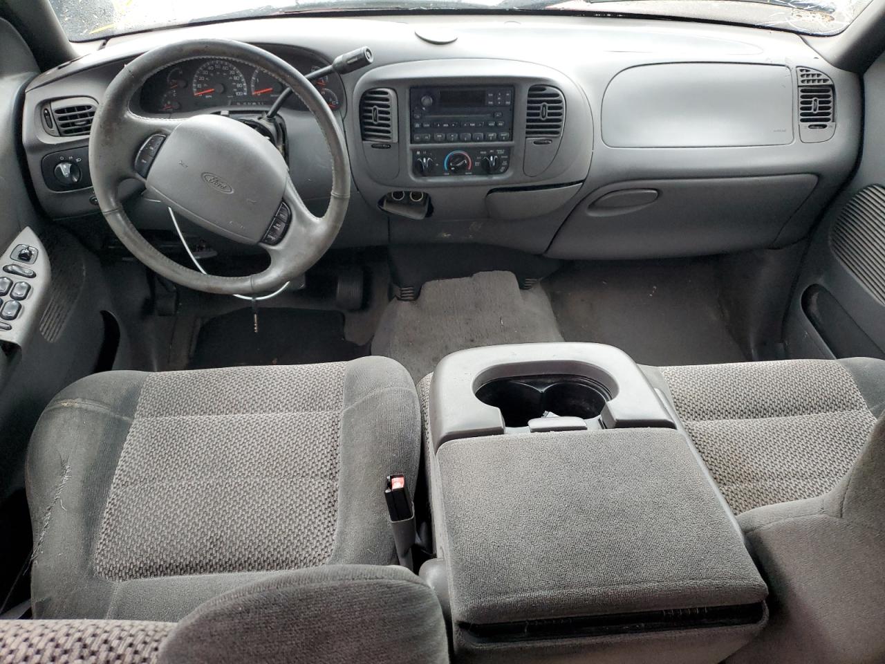 2001 Ford F150 Supercrew VIN: 1FTRW07L71KC26886 Lot: 81130135