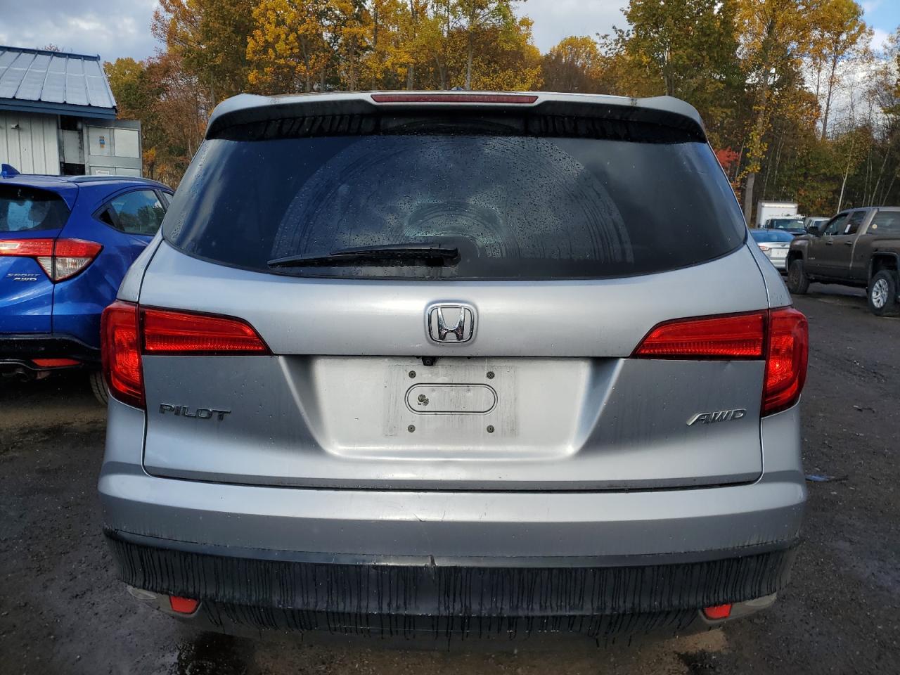 2017 Honda Pilot Exl VIN: 5FNYF6H59HB008602 Lot: 86858385