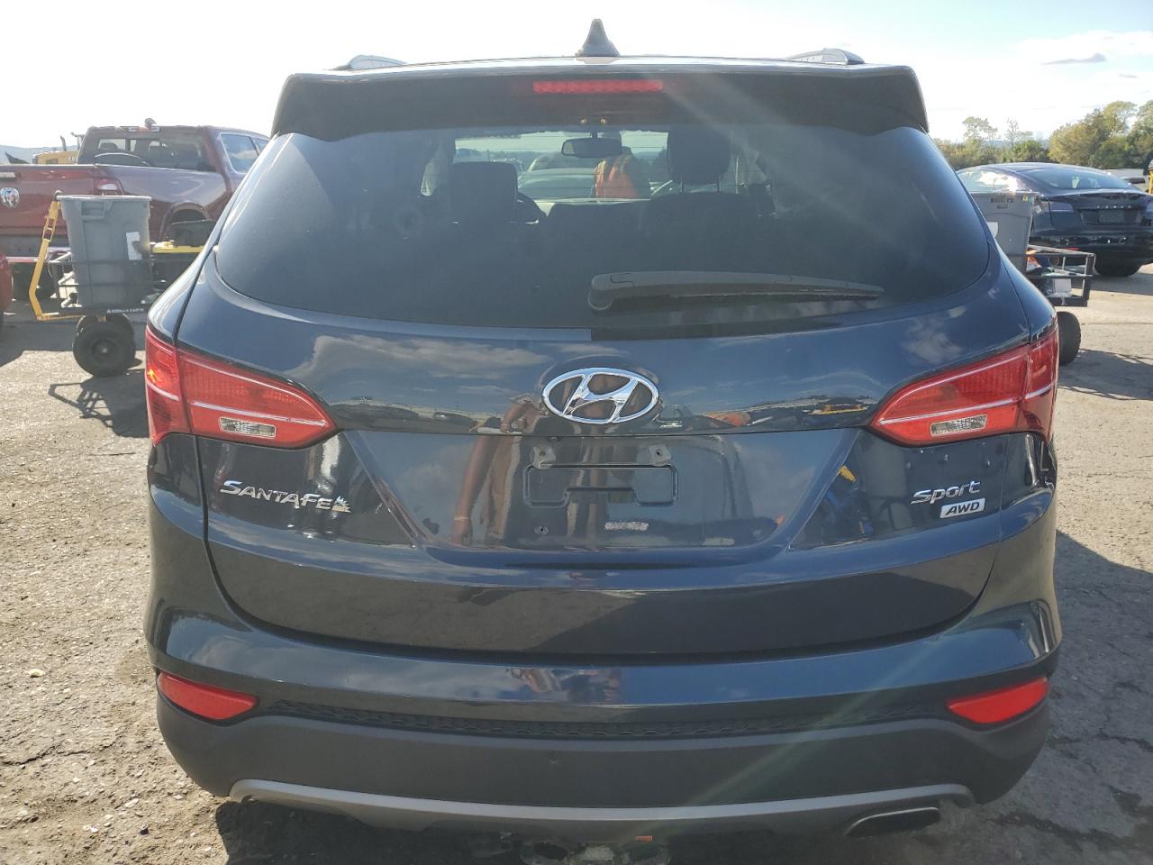 2016 Hyundai Santa Fe Sport VIN: 5XYZUDLB1GG318259 Lot: 82365885
