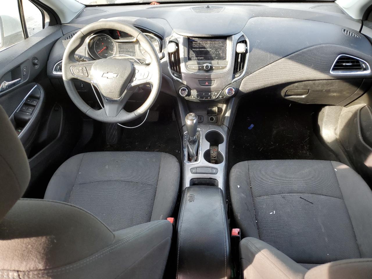 2019 Chevrolet Cruze Lt VIN: 1G1BE5SM1K7117273 Lot: 81940155