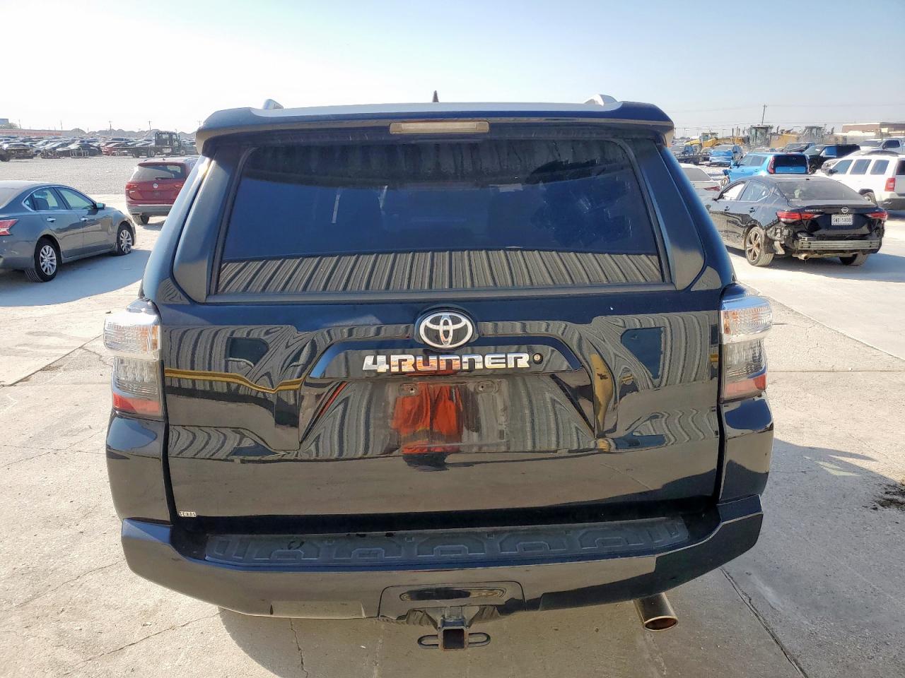 2015 Toyota 4Runner Sr5 VIN: JTEZU5JR0F5105599 Lot: 82001775