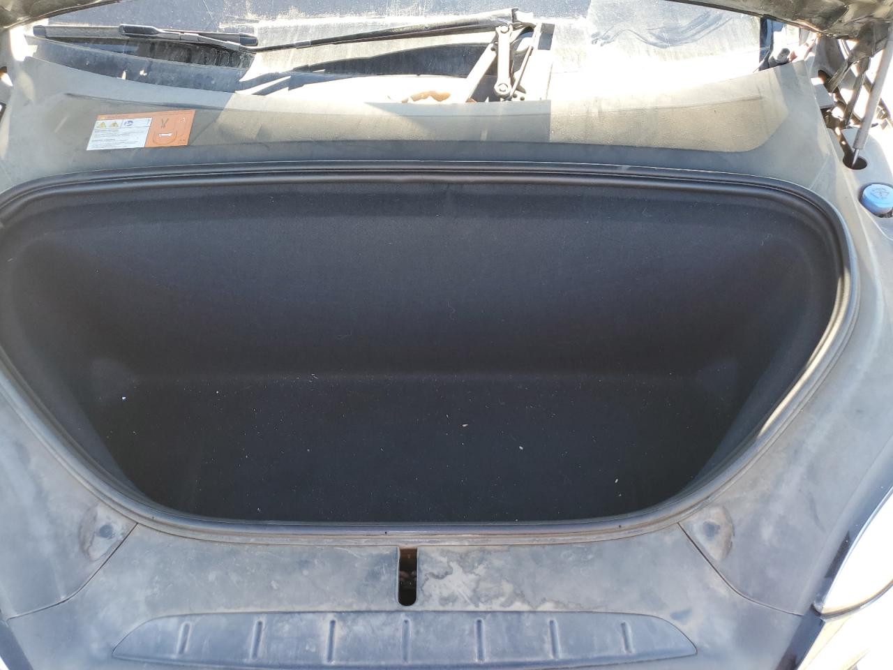 2016 Tesla Model X VIN: 5YJXCAE48GF000699 Lot: 86601935