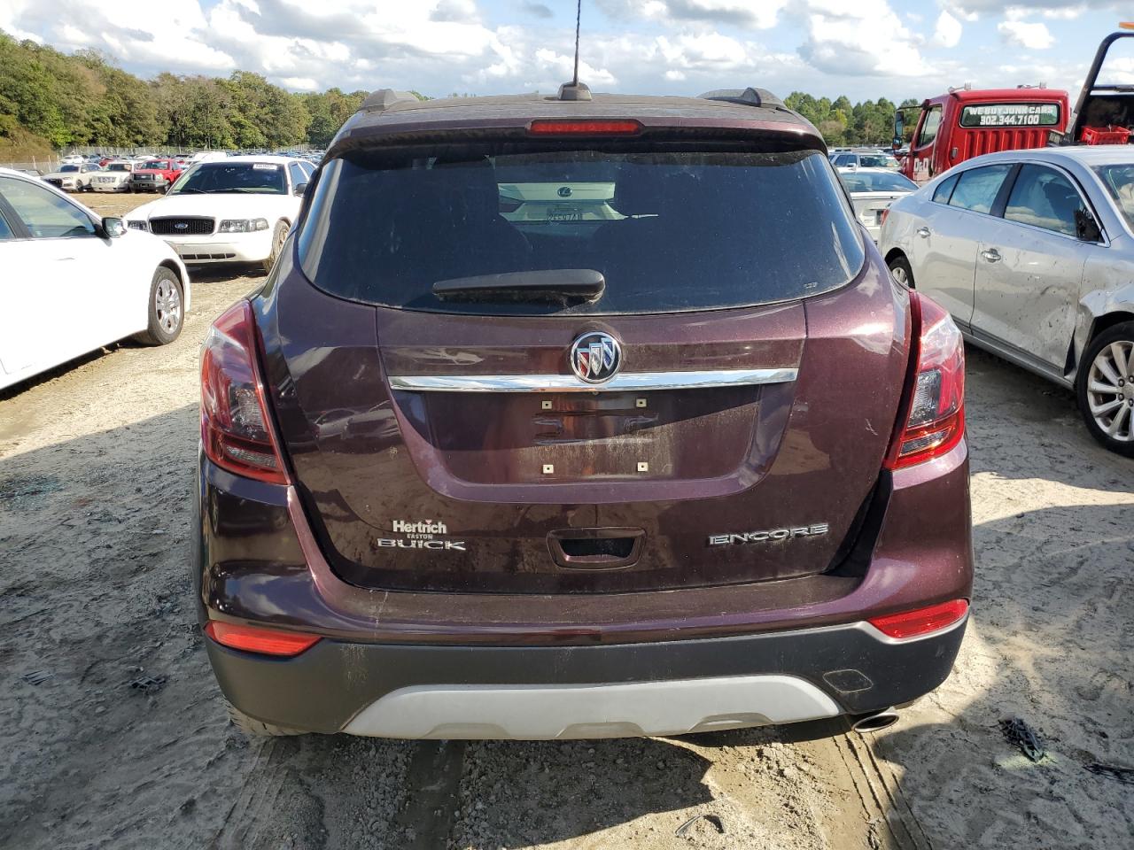 2018 Buick Encore Preferred Ii VIN: KL4CJBSB5JB586716 Lot: 85760755