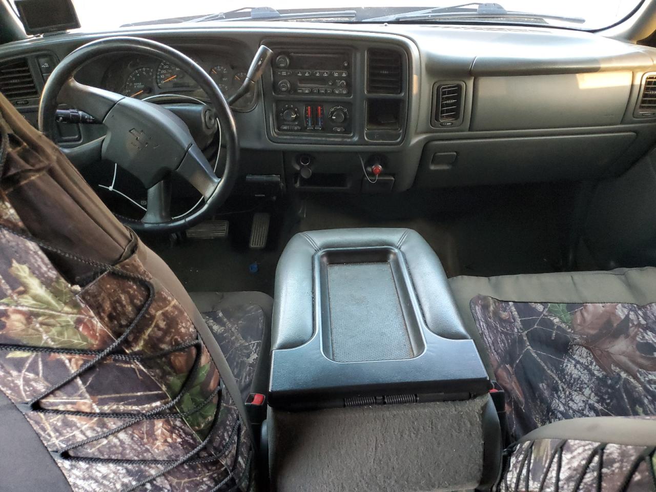 2005 Chevrolet Silverado K2500 Heavy Duty VIN: 1GCHK23U15F872893 Lot: 84651335